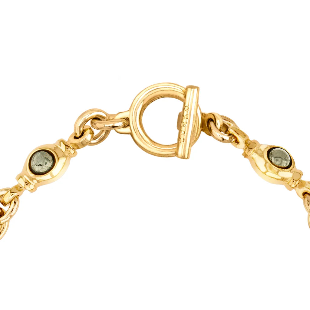 Collar choker con eslabones y broche omega en baño de oro de 22K y piedras facetadas de 5mm - Joyería y bisutería fina