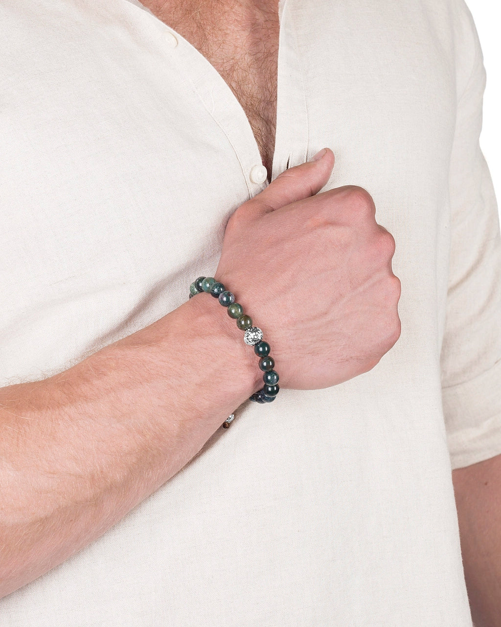 Pulsera con piedras naturales de 8mm, con cuenta central con mantras en baño de rodio - Joyería y bisutería fina