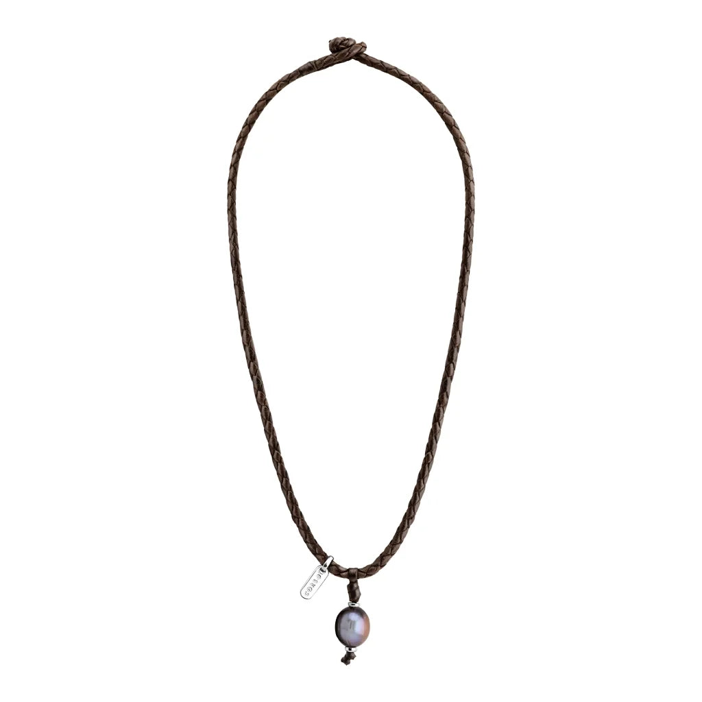 Collar choker en trenza redonda de 4 hilos, doble, de piel natural de borrego, perla tahitiana 8-10mm, con detalles en baño de plata esterlina .925 - Joyería y bisutería fina