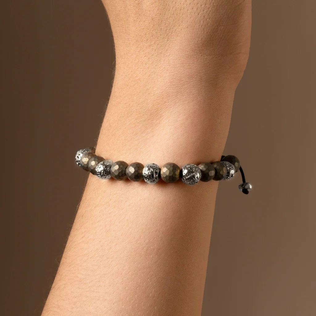 Pulsera ajustable con plaga octagonal con insignia de corso y piedra volcánica en baño de rodio, con pirita de 6mm - Joyería y bisutería fina