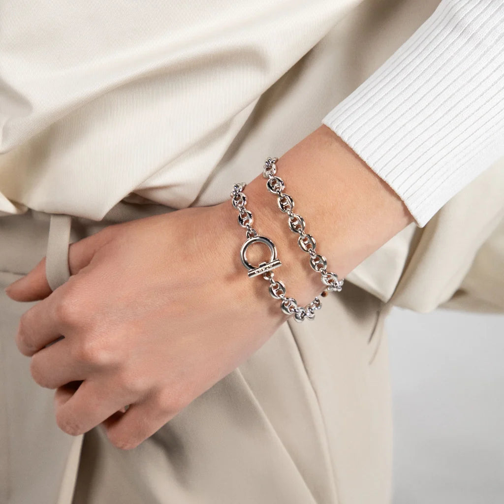 Pulsera de eslabones con broche omega en baño de Rodio - Joyería y bisutería fina