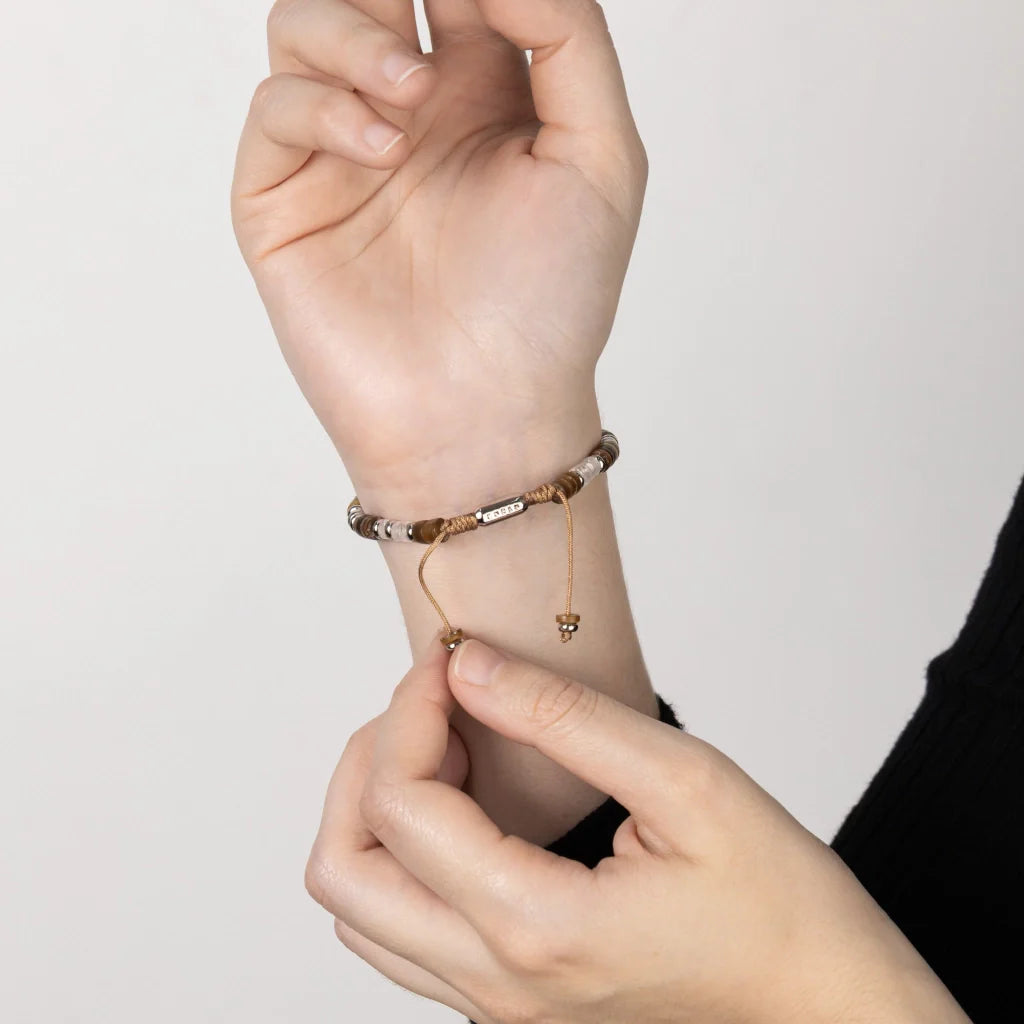 Pulsera en baño de Rodio, conchas filipinas heishi, cuarzo blanco - Joyería y bisutería fina